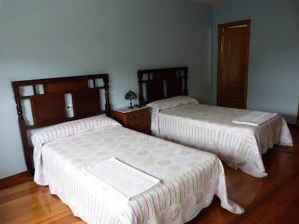 Pension Albergue A Pedra Саррия Экстерьер фото